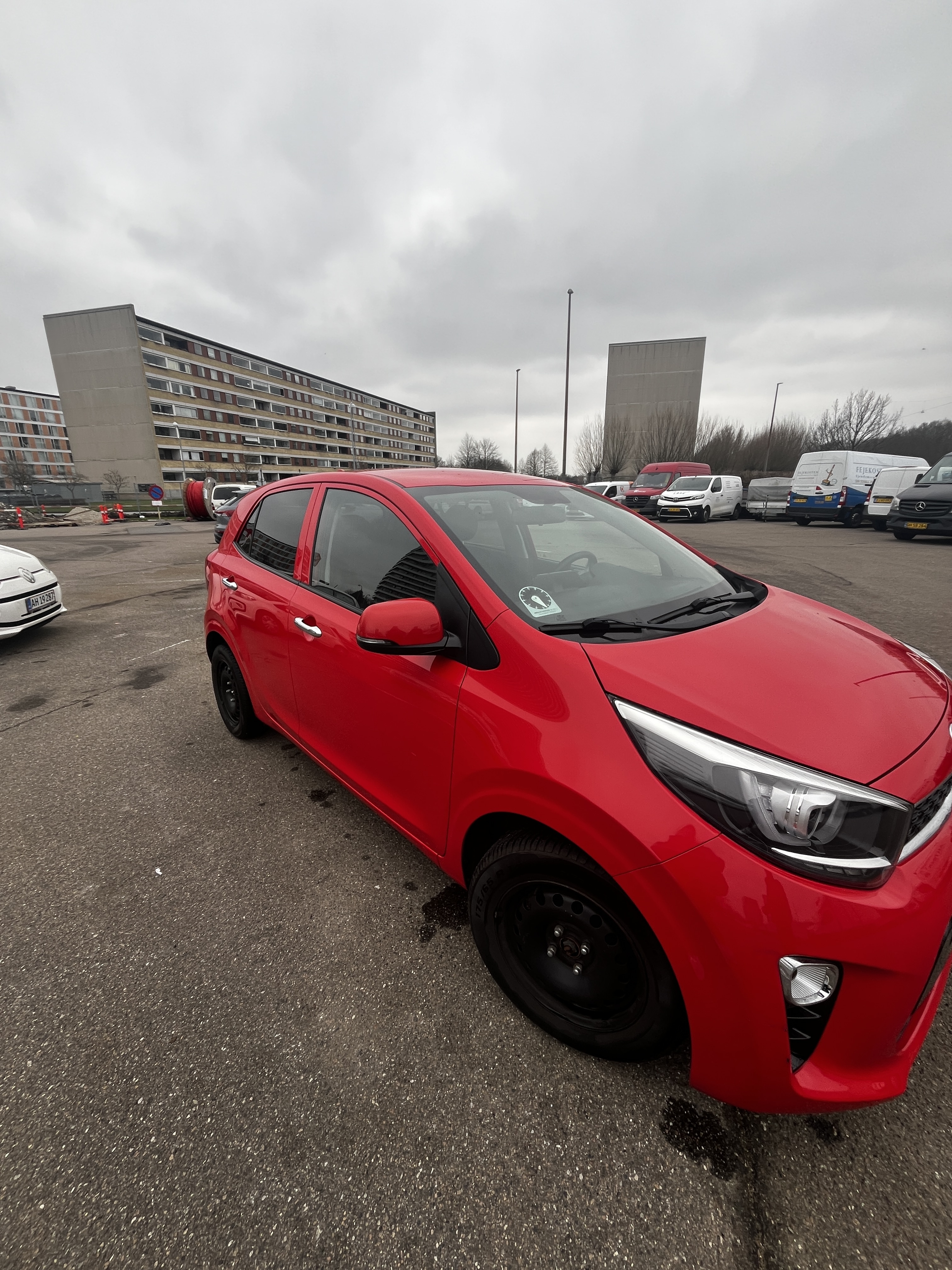 Rød Kia Picanto fra 2021