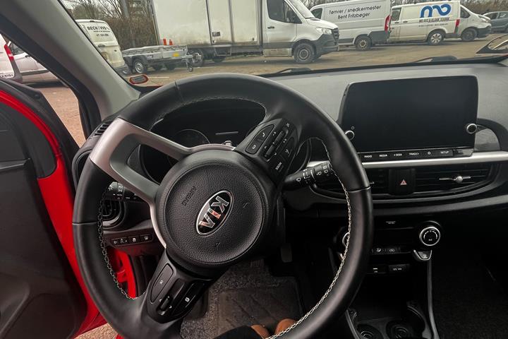 Rød Kia Picanto fra 2021