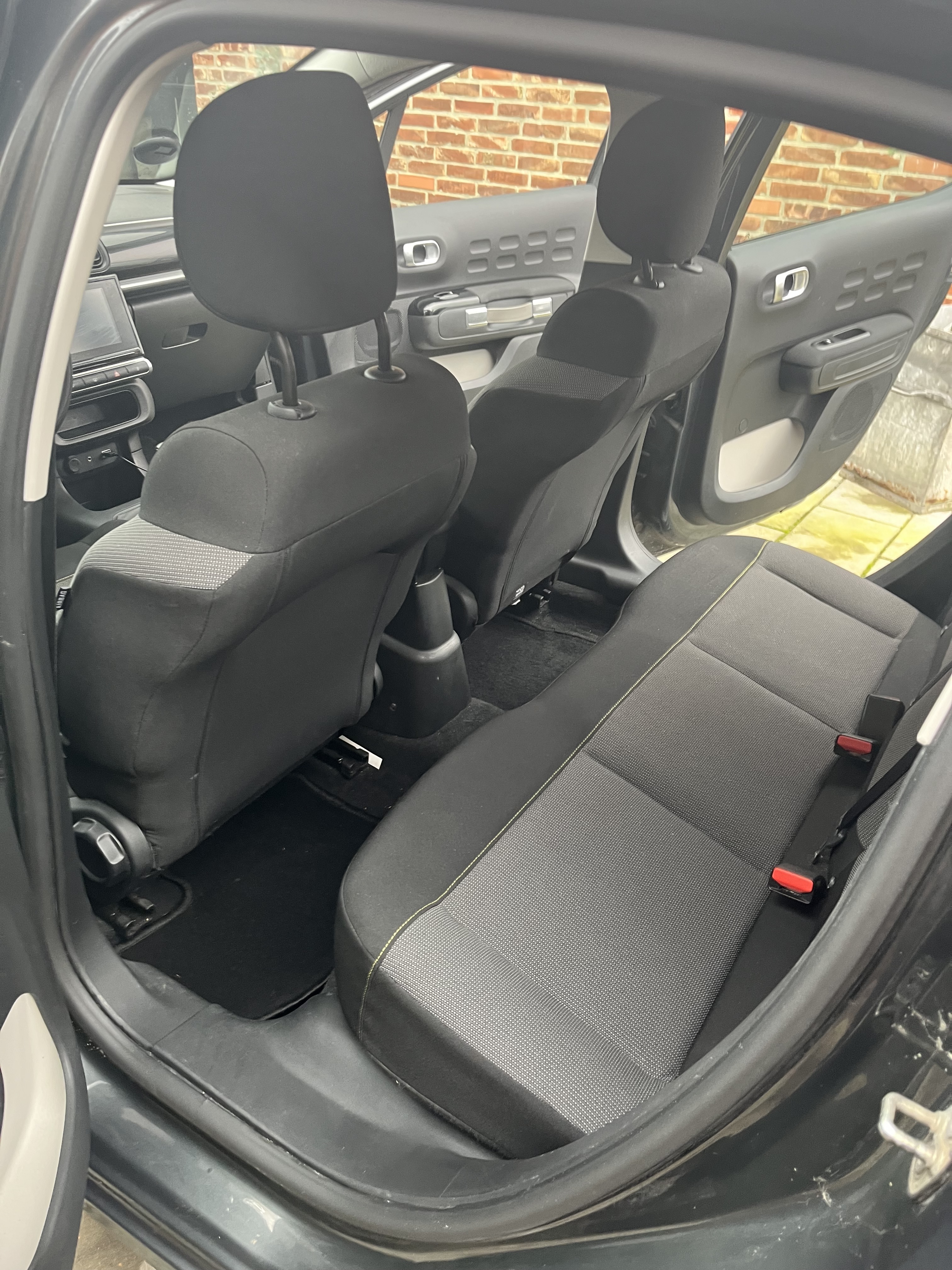 Grå Citroën C3 fra 2017