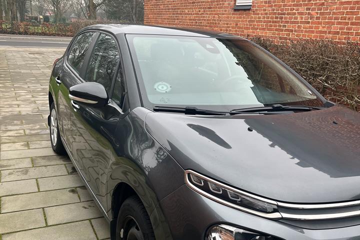 Grå Citroën C3 fra 2017
