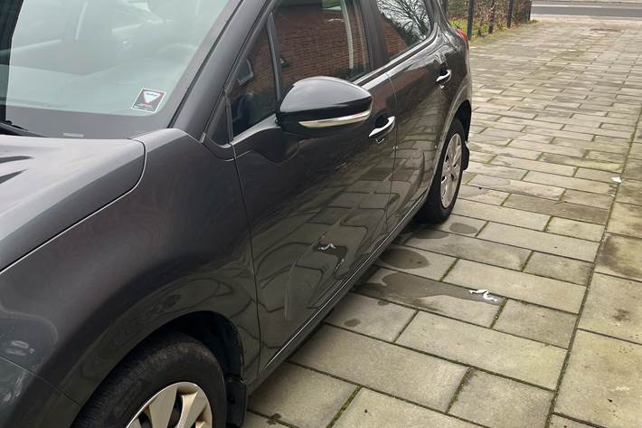 Grå Citroën C3 fra 2017