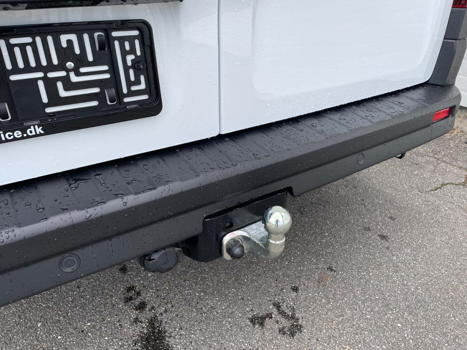 Hvid Renault Trafic fra 2025