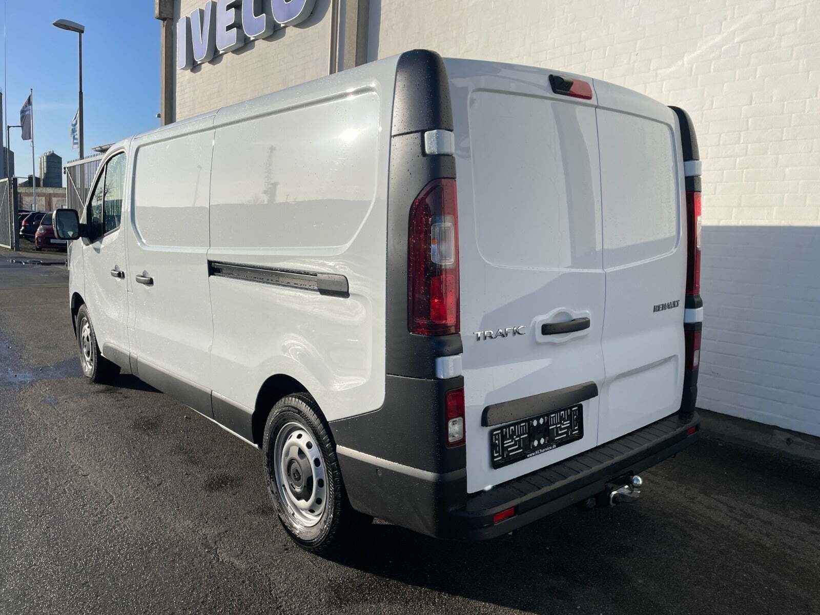 Renault Trafic 2,0 dCi 130 L2H1 Tekno