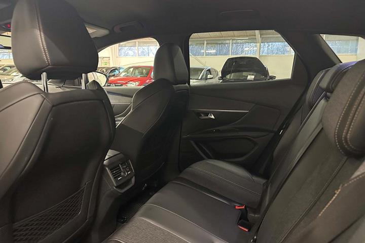undefined Peugeot 3008 fra 2018