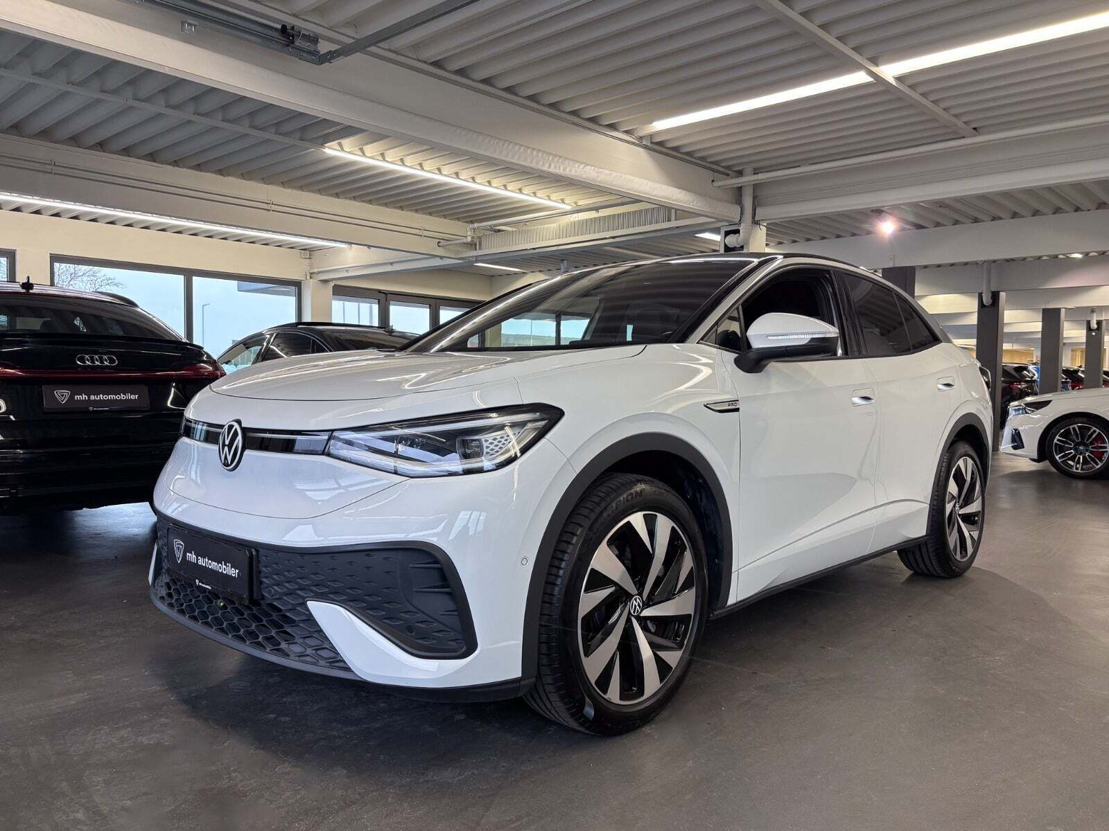 Hvid VW ID.5 fra 2023 set udefra