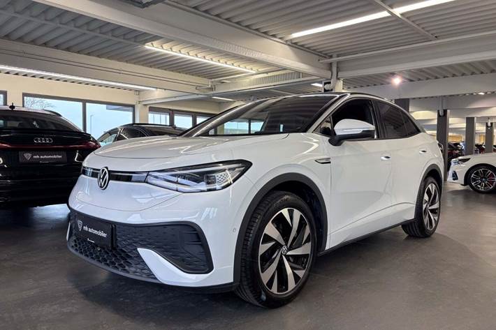 Hvid VW ID.5 fra 2023 set udefra