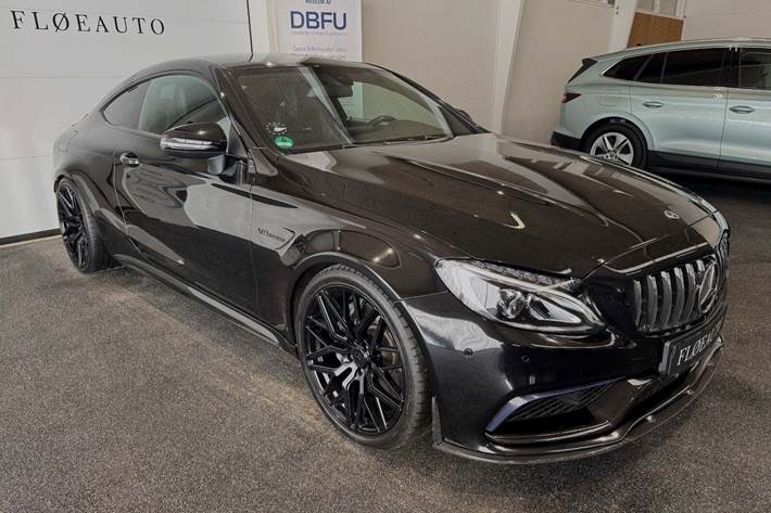 undefined Mercedes C63 fra 2016 set udefra