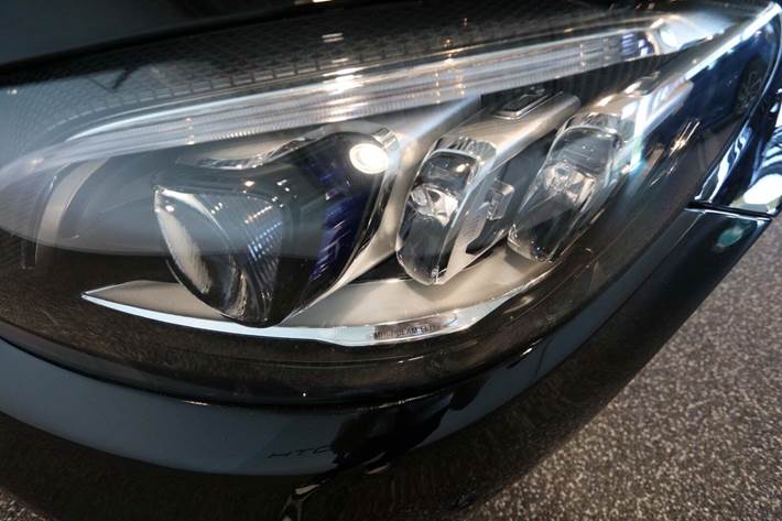 Sort Mercedes C200 fra 2019