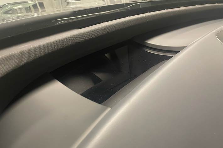 Sort BMW iX fra 2023