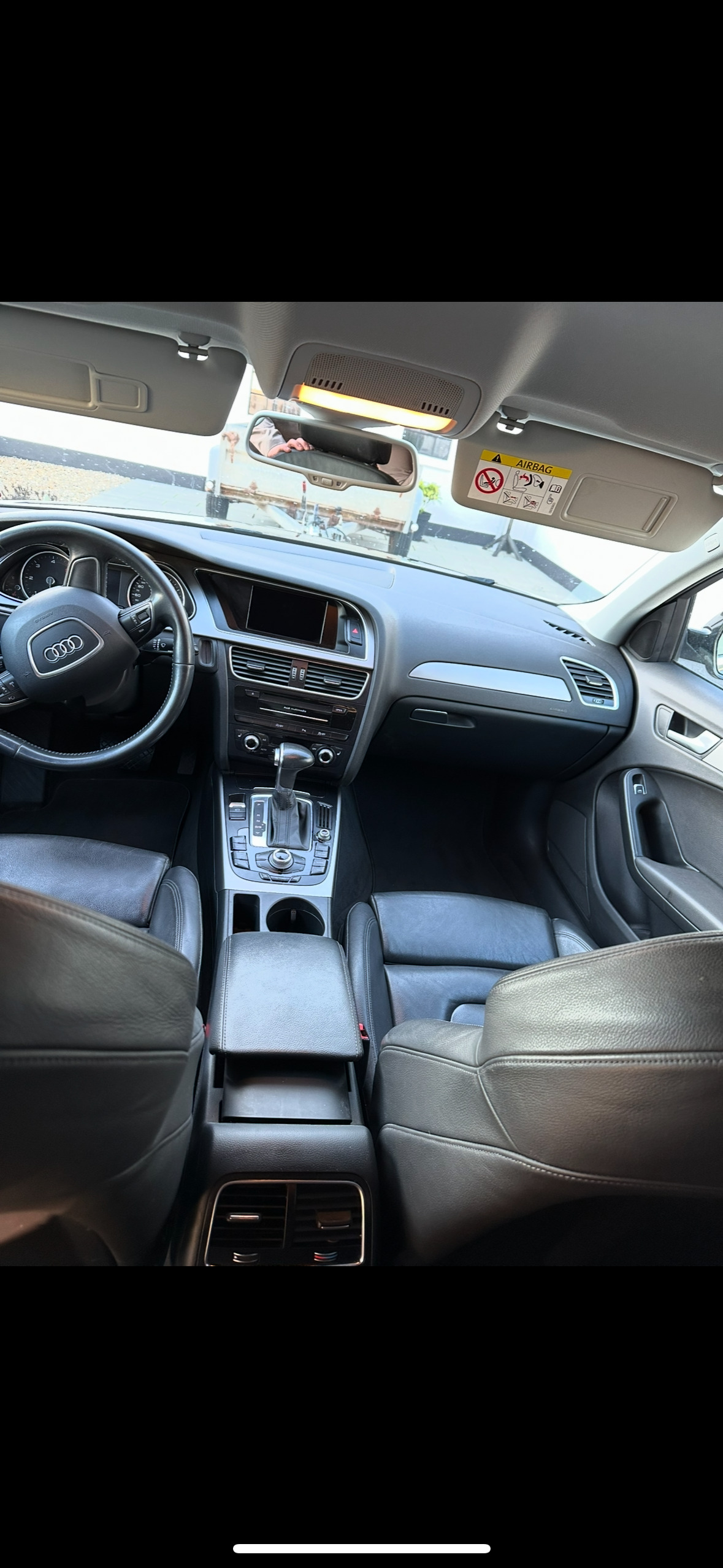 Sort Audi A4 fra 2014