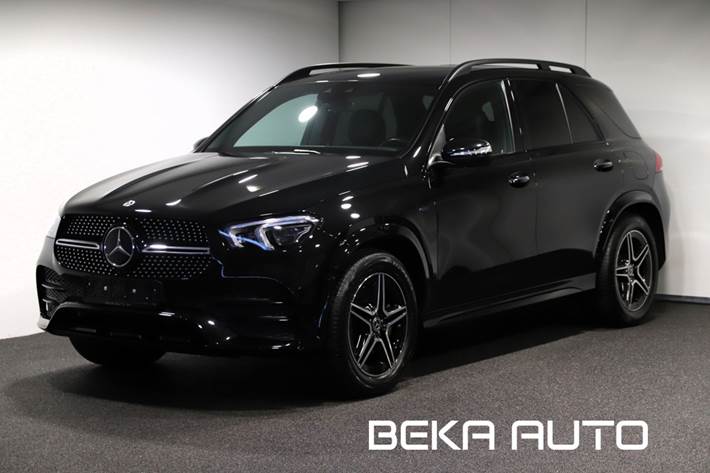 Sort Mercedes GLE350 de fra 2021 set udefra