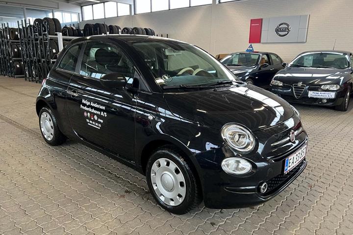 Sort Fiat 500 fra 2024