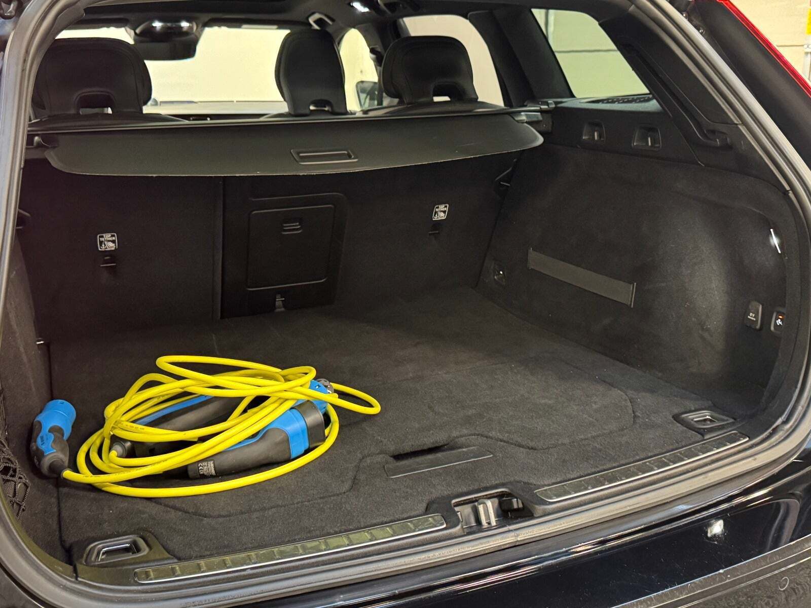 Sort Volvo V60 fra 2020