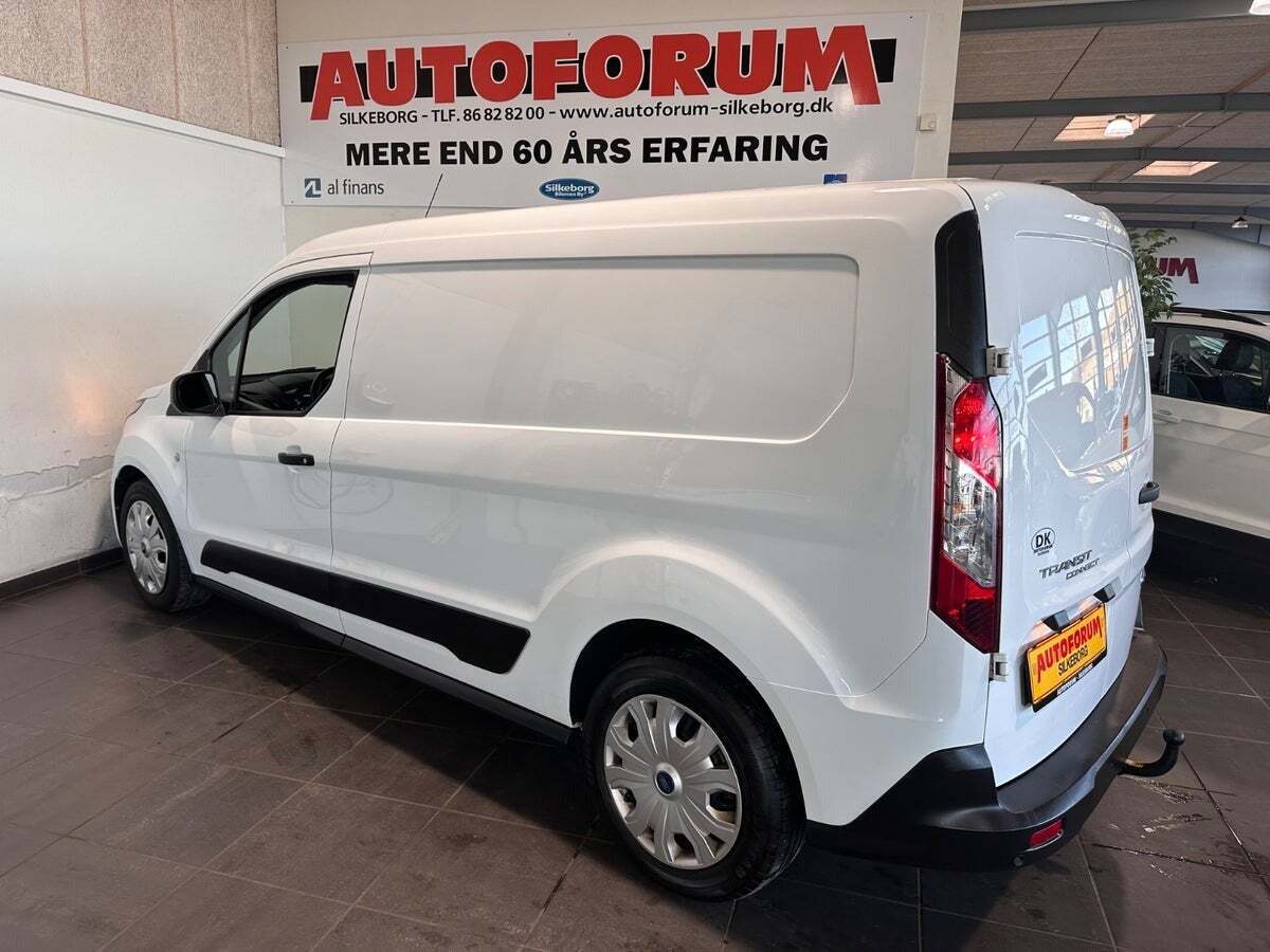 Hvid Ford Transit Connect fra 2019