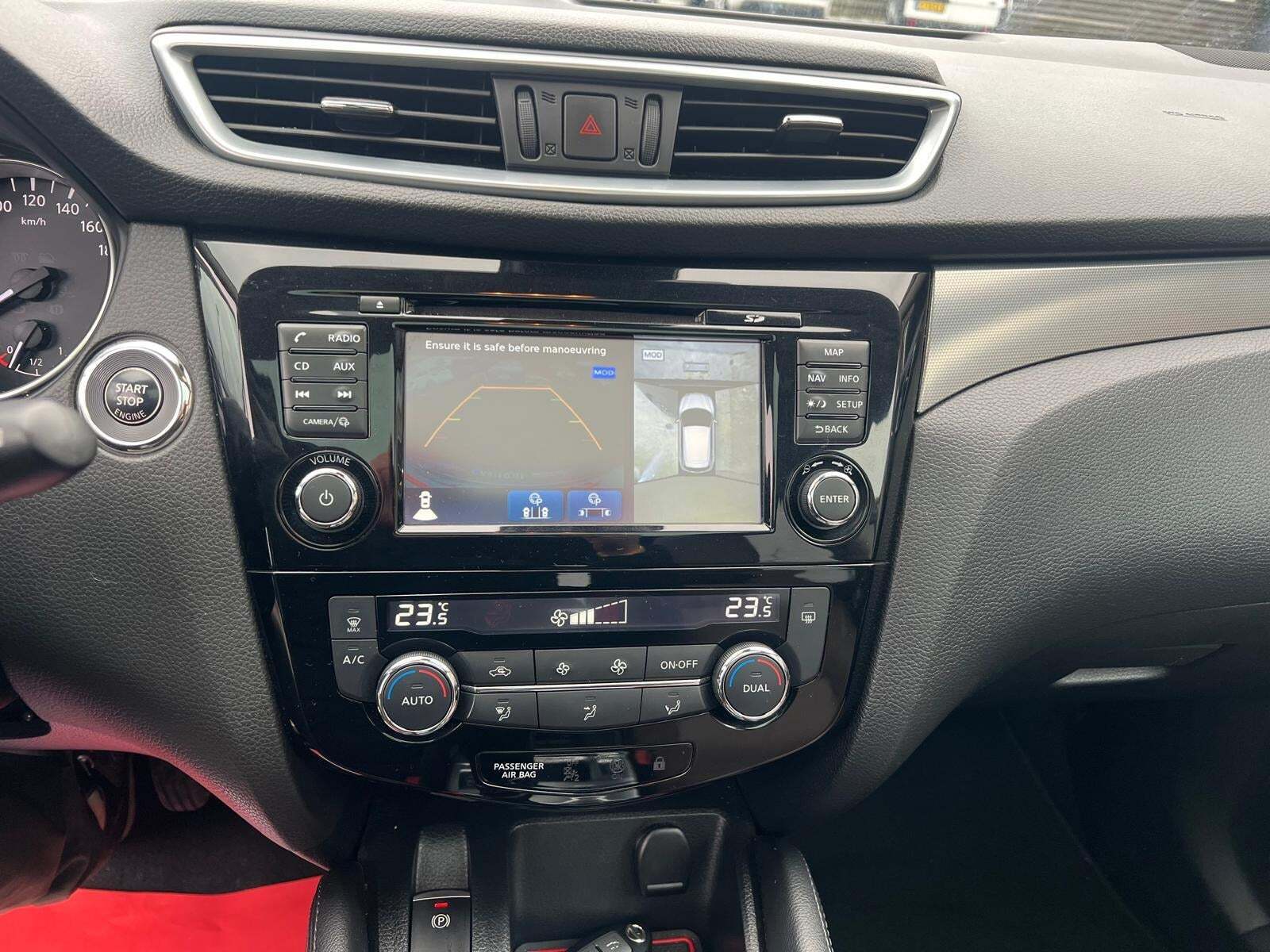 Brun Nissan Qashqai fra 2018