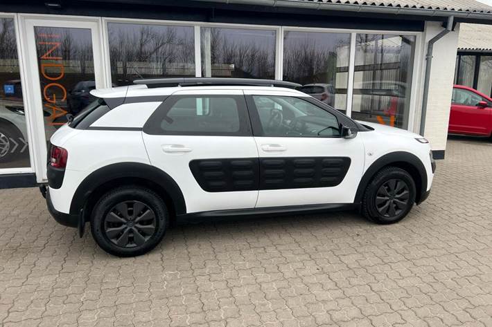 Hvid Citroën C4 Cactus fra 2017