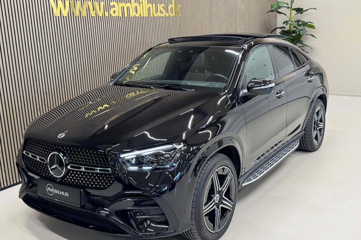 Sort Mercedes GLE350 de fra 2024