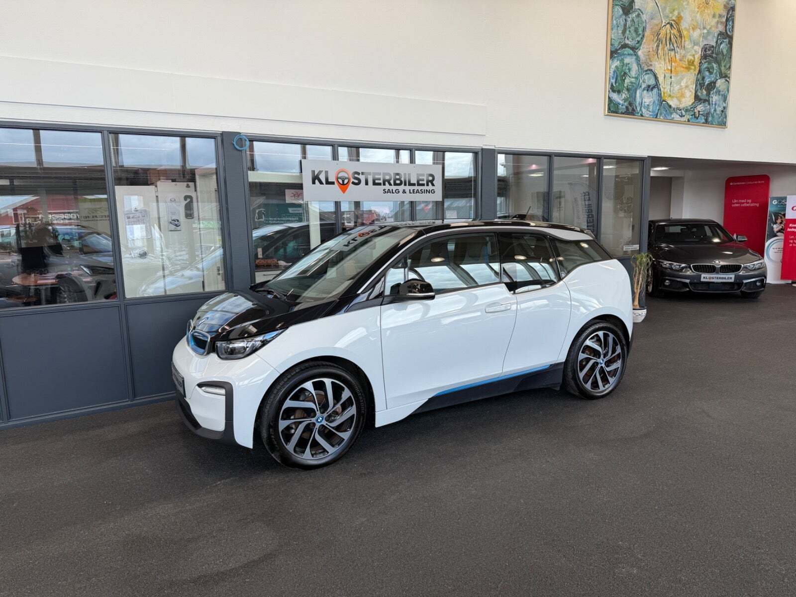 Hvid BMW i3 fra 2021