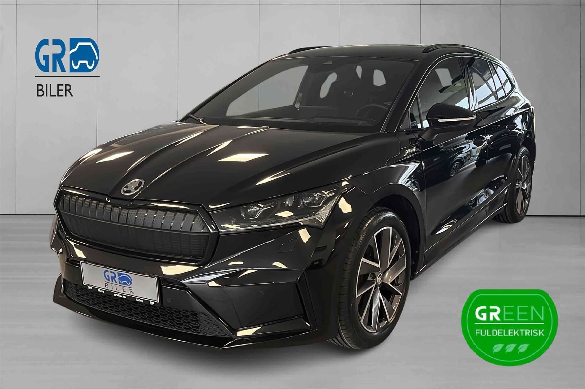 Sort Skoda Enyaq iV fra 2022 set udefra