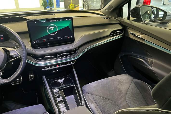 Sort Skoda Enyaq iV fra 2022