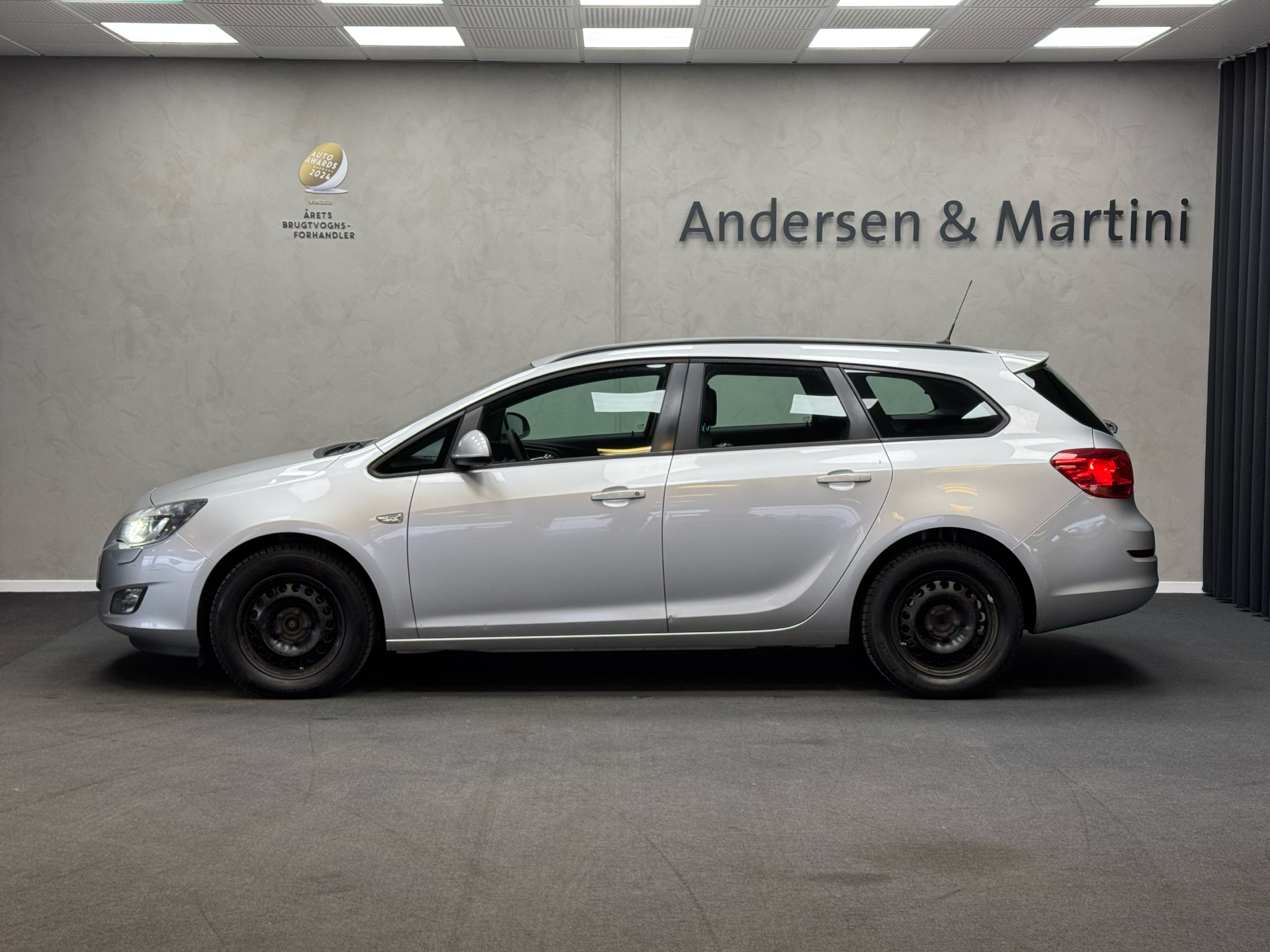 Opel Astra 1,7 Sports Tourer CDTI PDF Enjoy 125HK Stc 6g