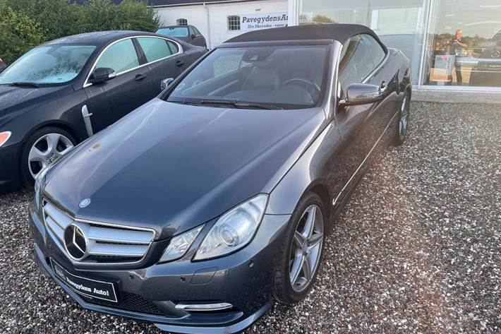 undefined Mercedes E350 fra 2012 set udefra