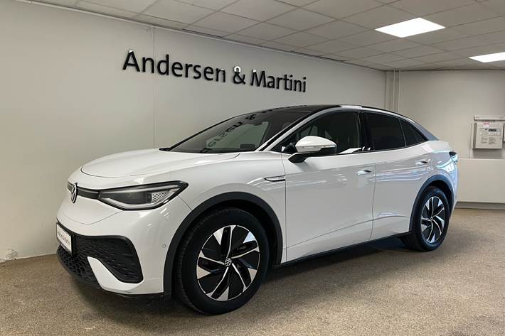 Hvid VW ID.5 fra 2023 set udefra