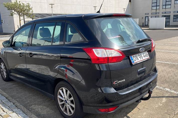 undefined Ford Grand C-Max fra 2011