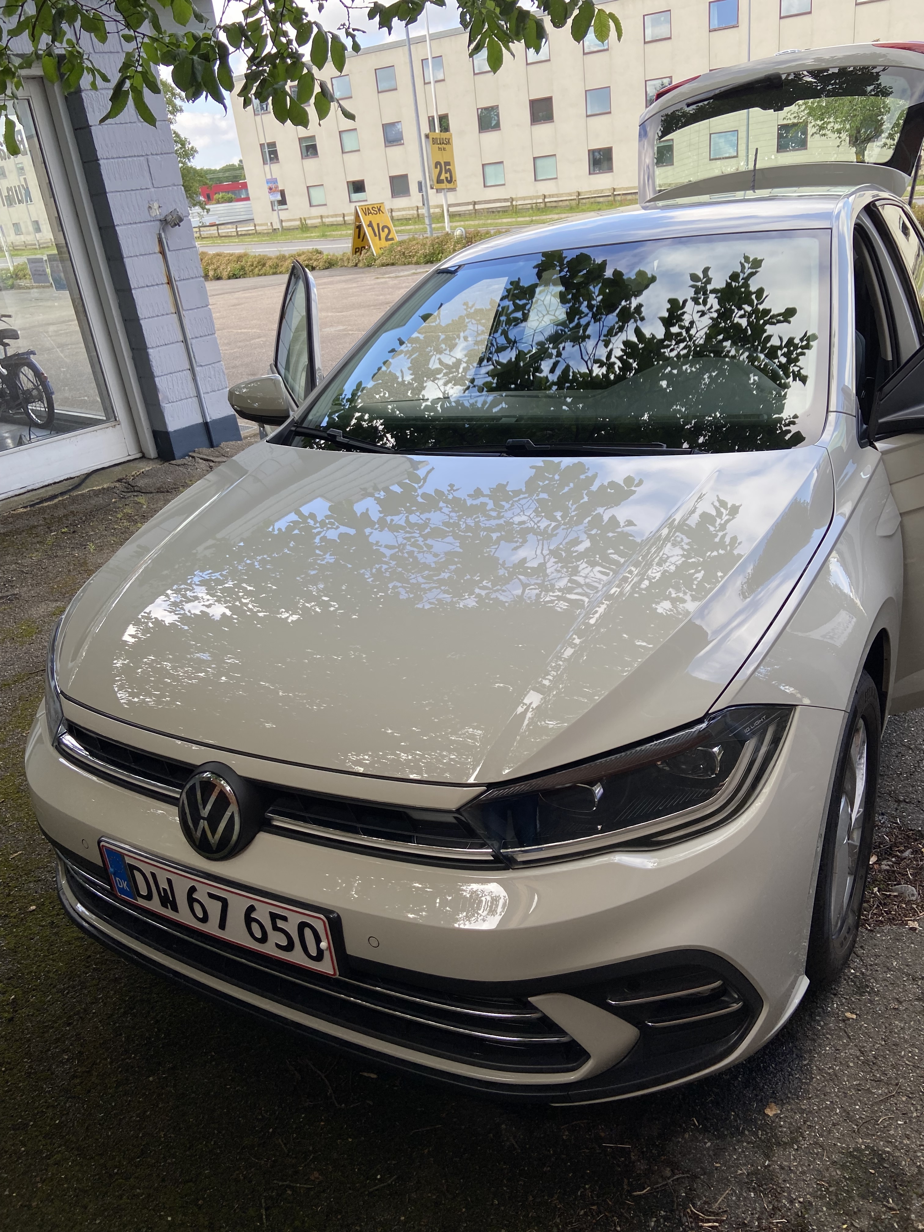 VW Polo 1,0 TSI 110 DSG7 - Bud