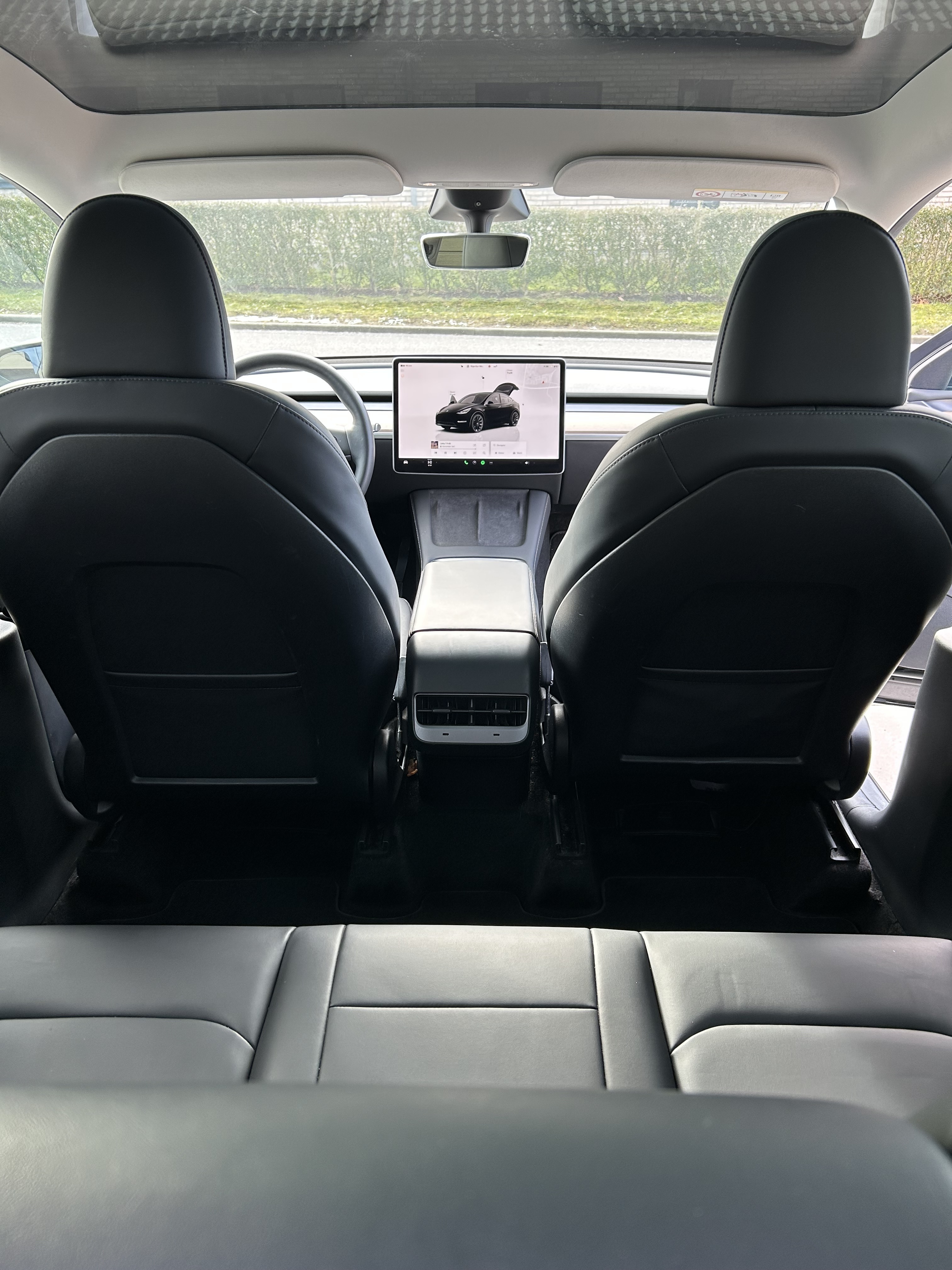 Tesla Model Y 378 kW