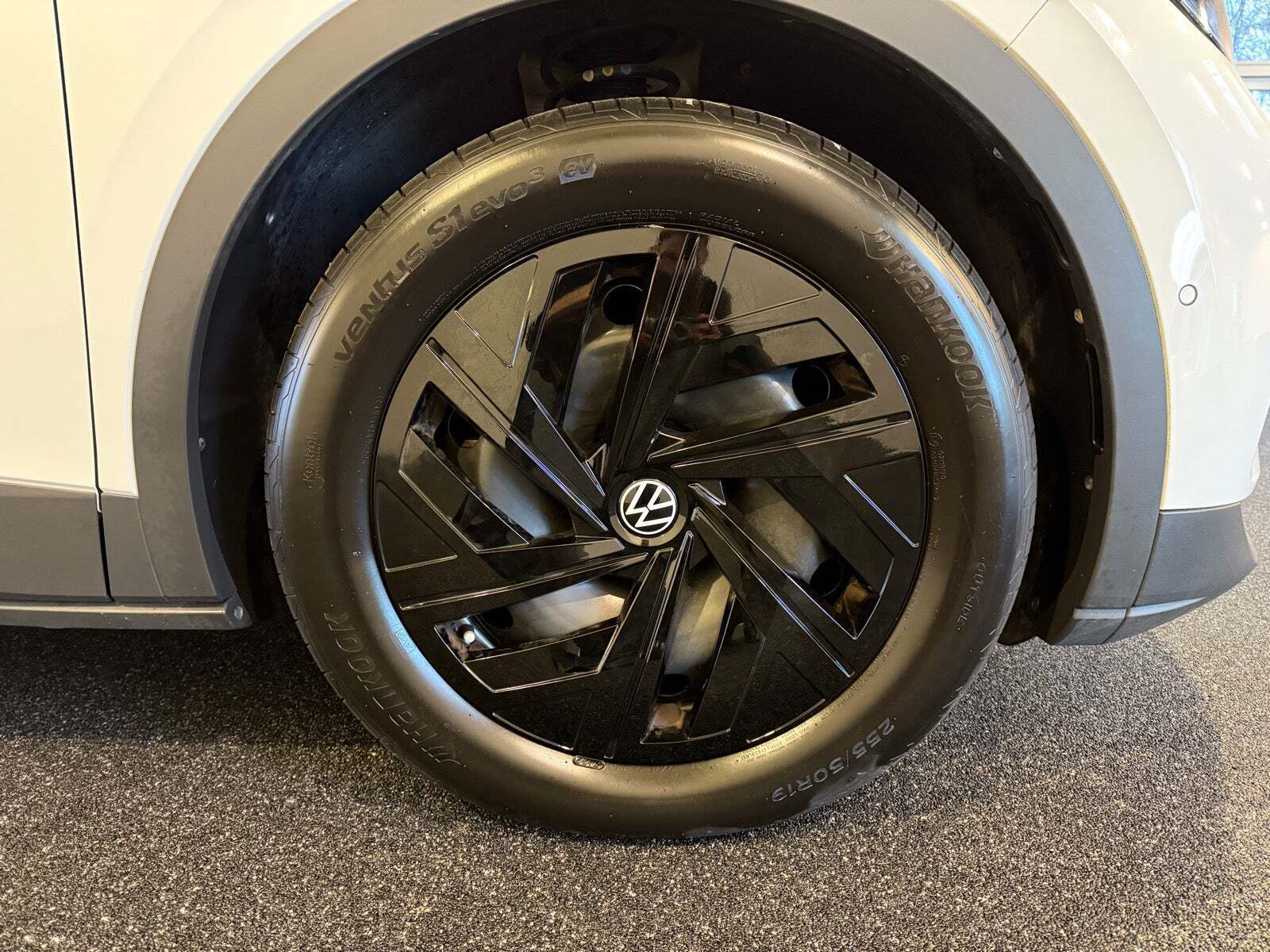 Hvid VW ID.4 fra 2022