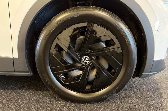 Hvid VW ID.4 fra 2022