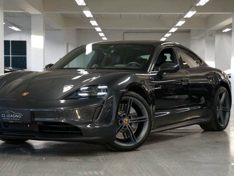 Porsche Taycan 4S