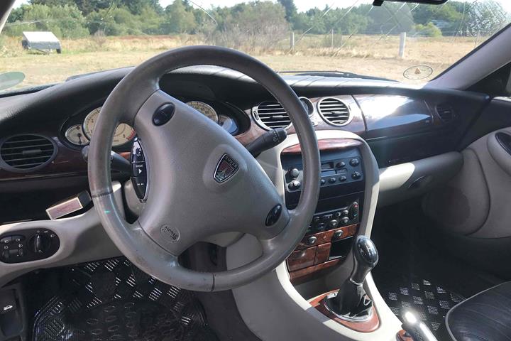 Grøn Rover 75 fra 2000