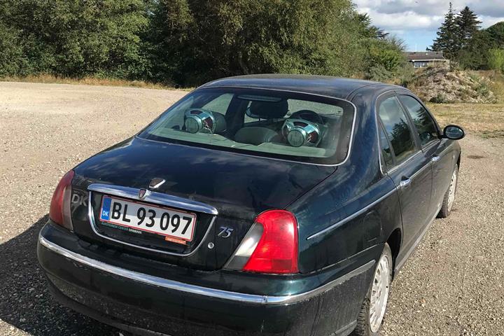 Grøn Rover 75 fra 2000