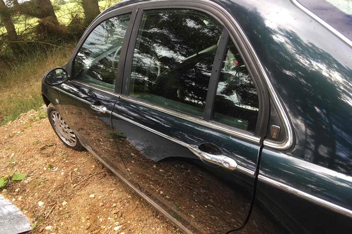 Grøn Rover 75 fra 2000