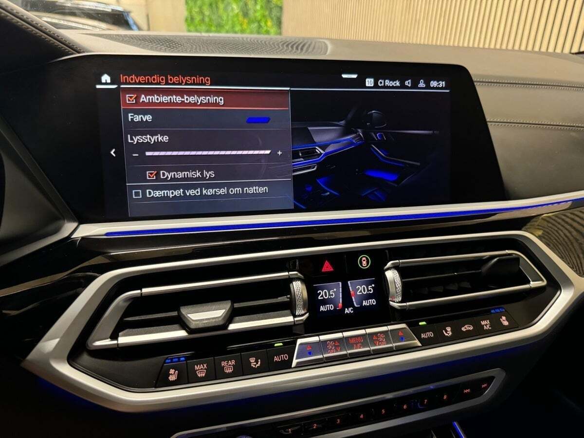 Sort BMW X7 fra 2020