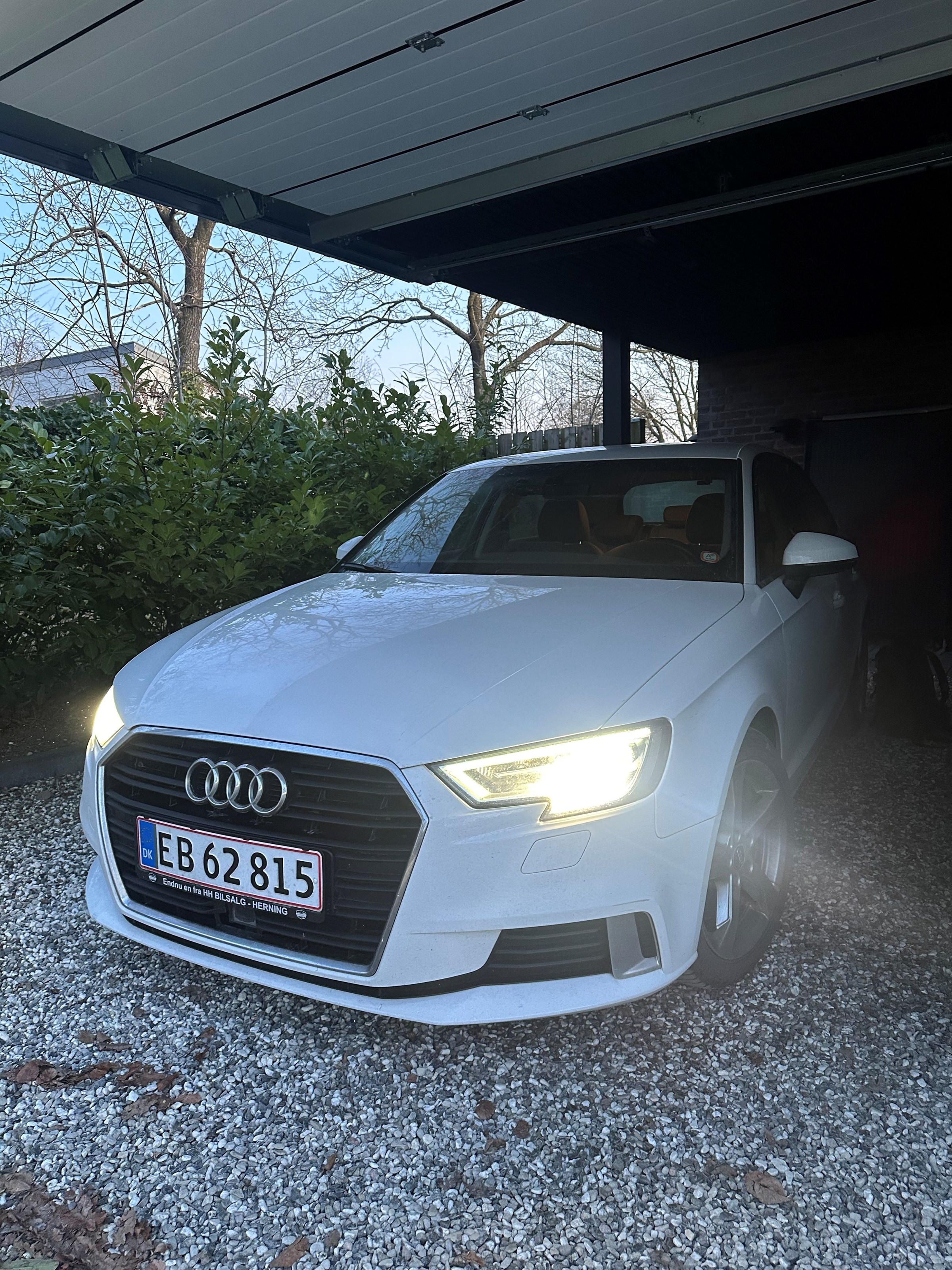 Guide til Audi A3 Sportback 1.5 TFSI Sport S tronic (7-trins) (Årgang 05/2017 - 08/2018)