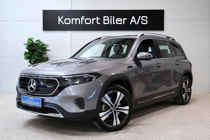 Grå Mercedes EQB300 fra 2022 set udefra