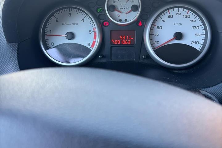 undefined Peugeot 206+ fra 2010