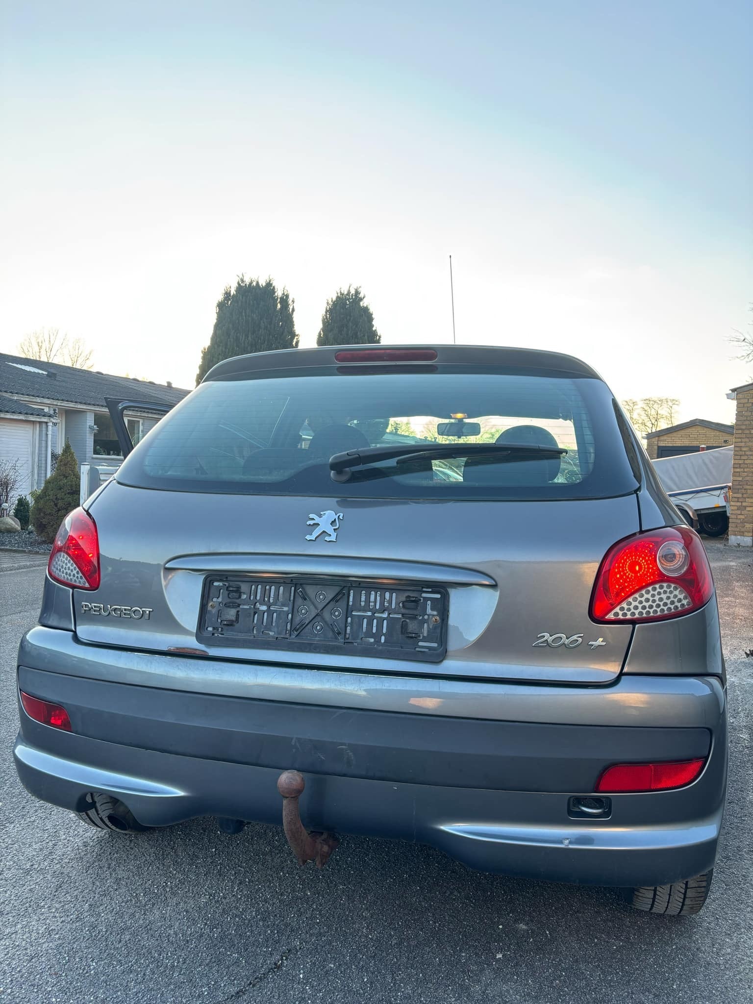 undefined Peugeot 206+ fra 2010