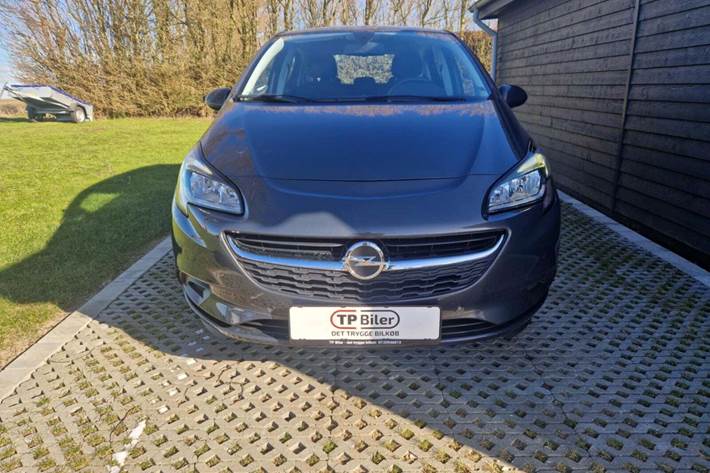 Grå Opel Corsa fra 2016