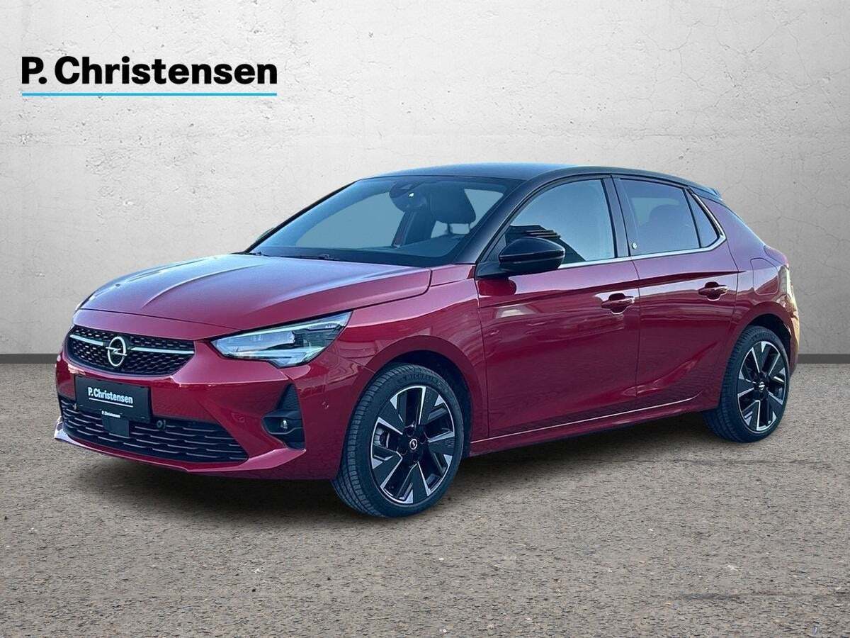 Rød Opel Corsa-e fra 2023 set udefra