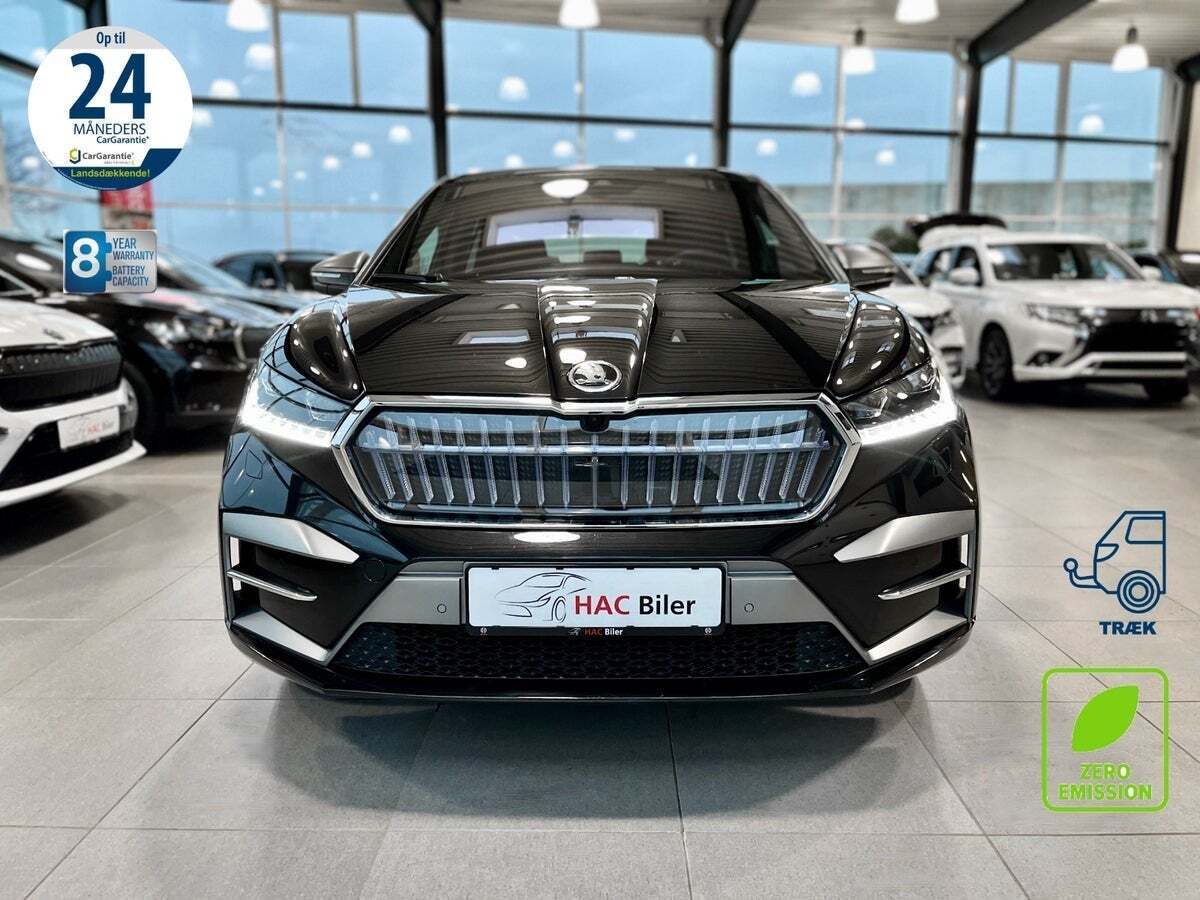 Gul Skoda Enyaq fra 2024