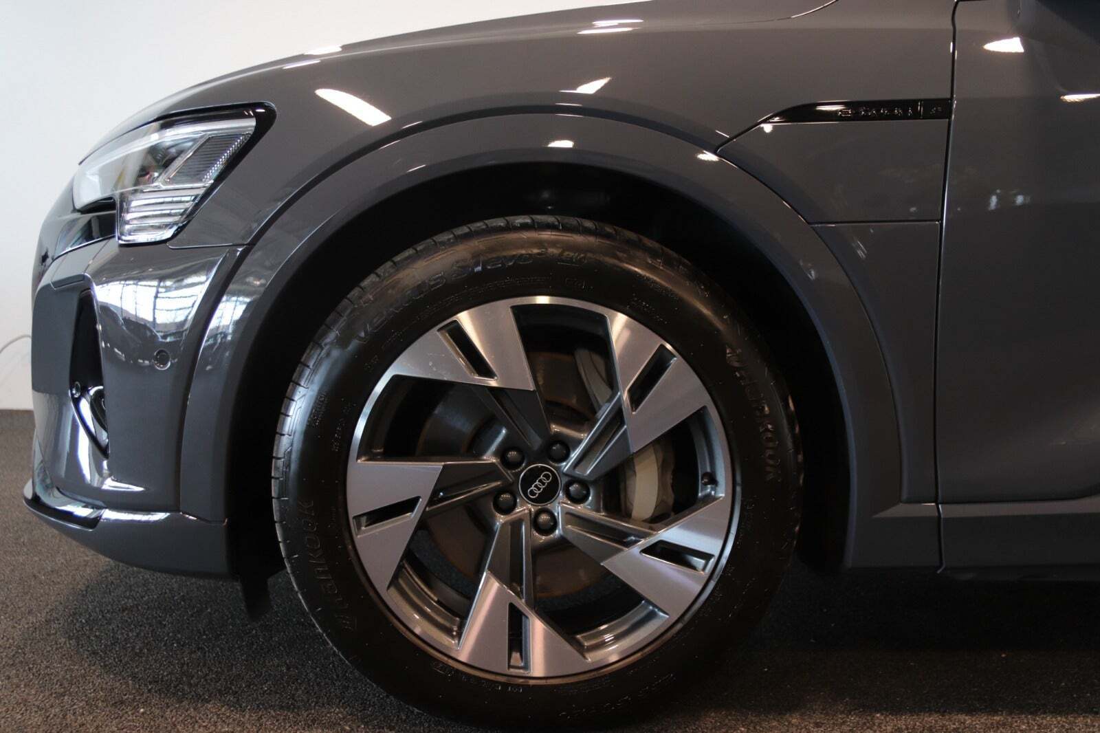 Audi Q8 e-tron 55 Advanced quattro