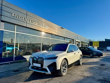 BMW iX xDrive50 (Årgang 11/2021 - 01/2025)