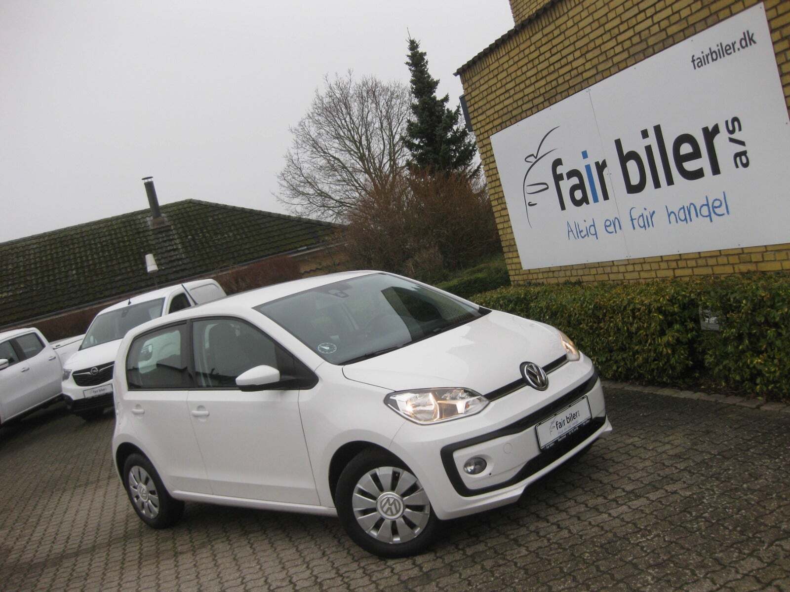Hvid VW UP! fra 2021
