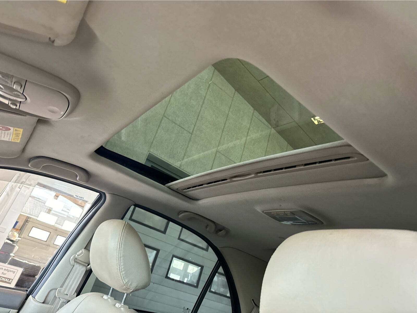 Sølv Kia Sorento fra 2008