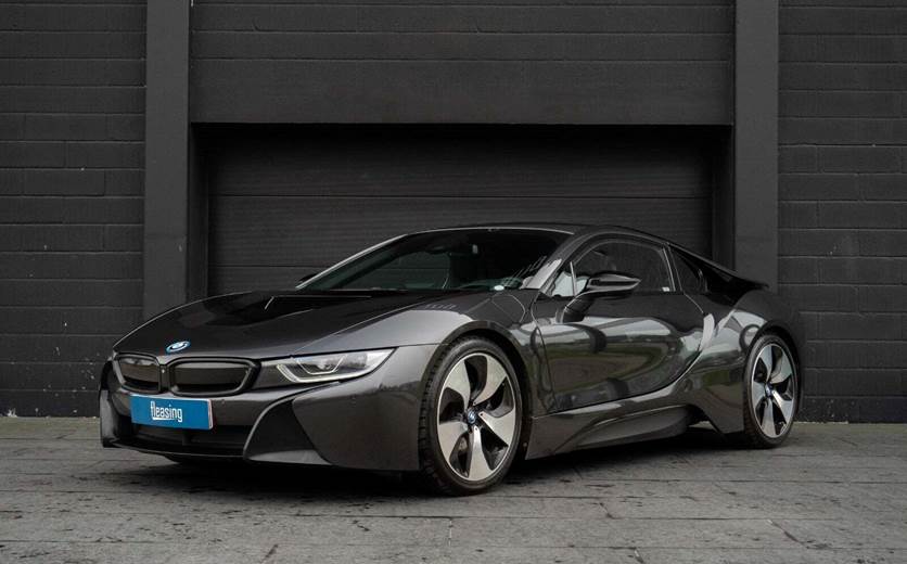 BMW i8
