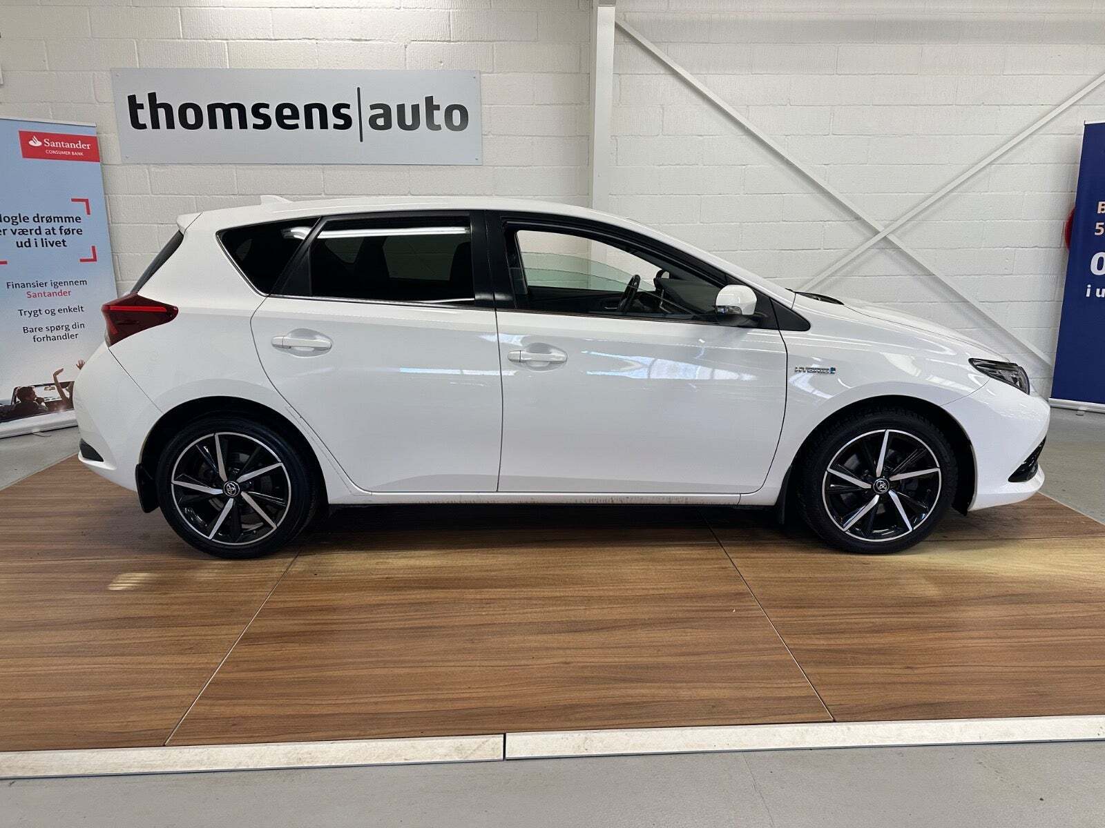 Toyota Auris 1,8 Hybrid H2 Comfort CVT